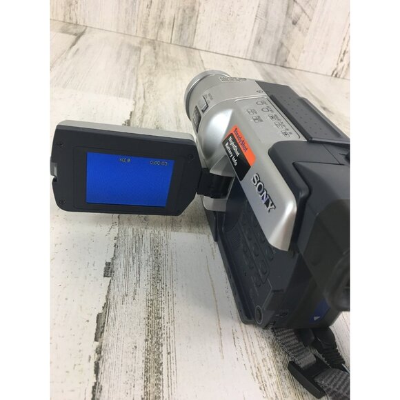 Sony Handycam CCD-TRV318 8mm Hi-8 Analog Camcorder Steadyshot - Picture 5 of 16